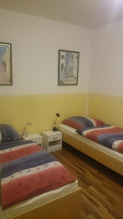 Jüchen Apartment Dorn المظهر الخارجي الصورة